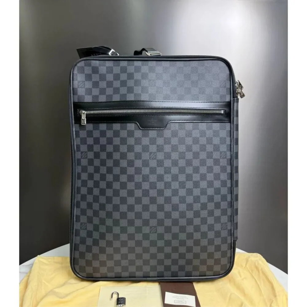 Louis Vuitton Women Pre-Loved Bag Very Good Condition